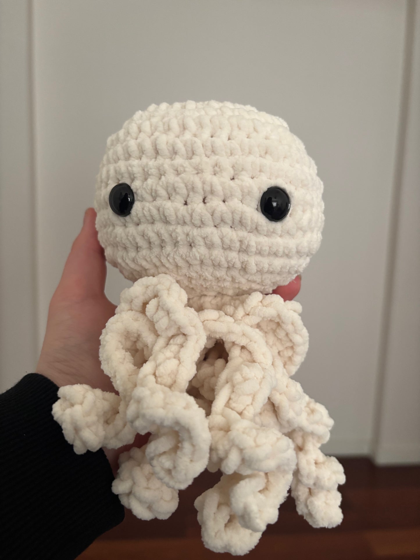 Medium-Sized Octopus